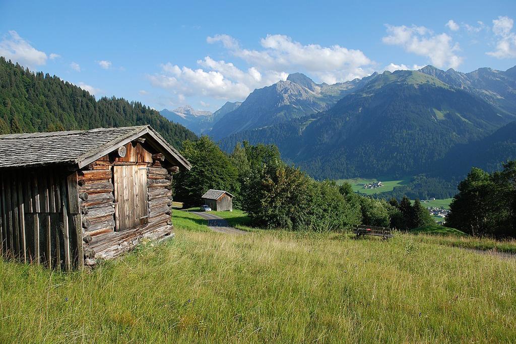Caroline'S Appartement Au (Vorarlberg) Екстер'єр фото