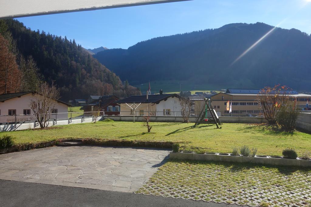 Caroline'S Appartement Au (Vorarlberg) Екстер'єр фото